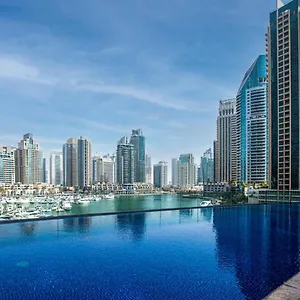 https://cayan-tower-dubai-marina.dubaihotelsoffers.com